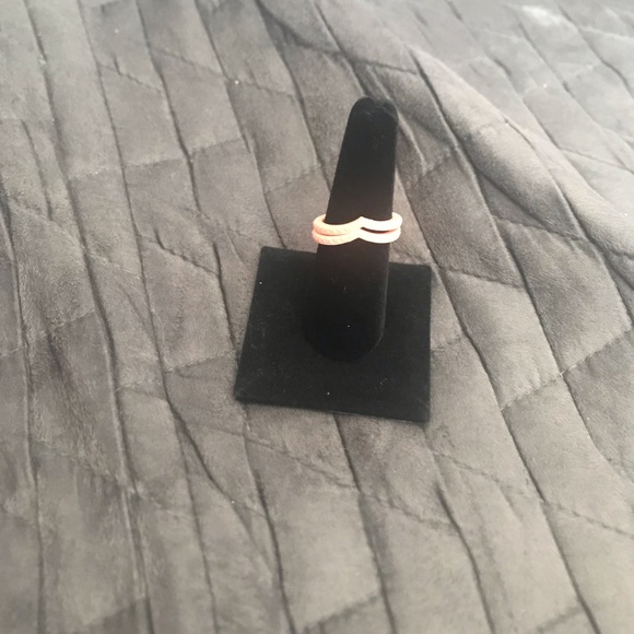 Silicone stackable rings - Picture 6 of 7